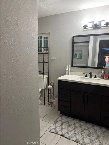 $669,000 | 6995 Summit Valley Road, Hesperia, CA 92345