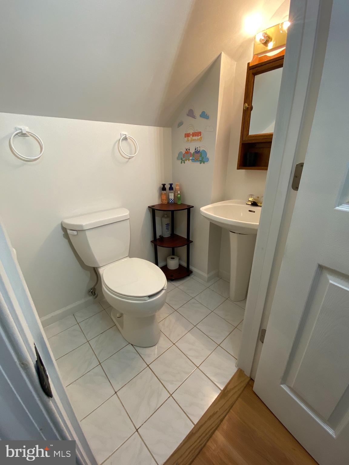 3710 Holly Grove Road Baltimore, MD 21220 - Photo 11 of 19 Full Bathroom 2