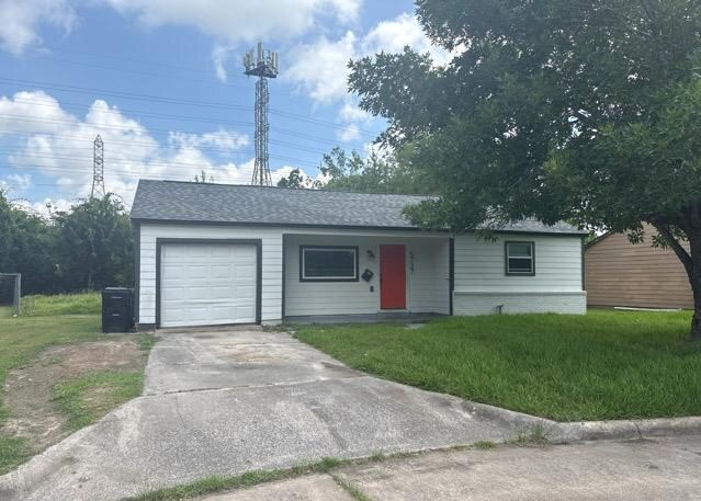 5727 Rue Street Houston, TX 77033 - Photo 1 of 15 Gallery Image 1