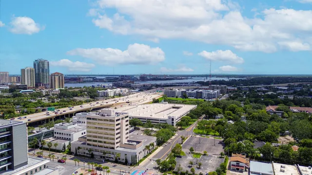 $389,900 | 1592 Le Baron Avenue, Unit 1592, Jacksonville, FL 32207