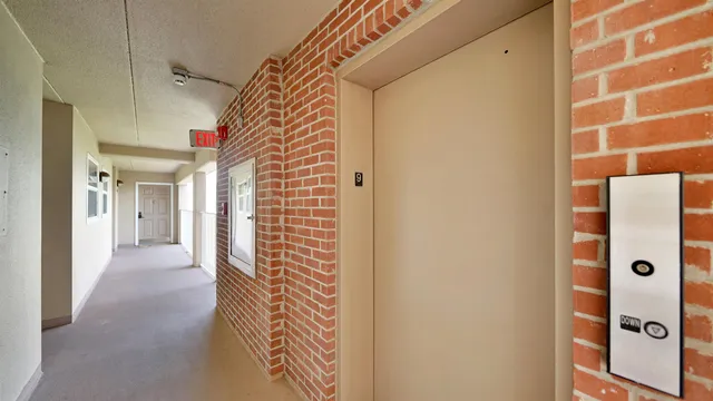 $389,900 | 1592 Le Baron Avenue, Unit 1592, Jacksonville, FL 32207