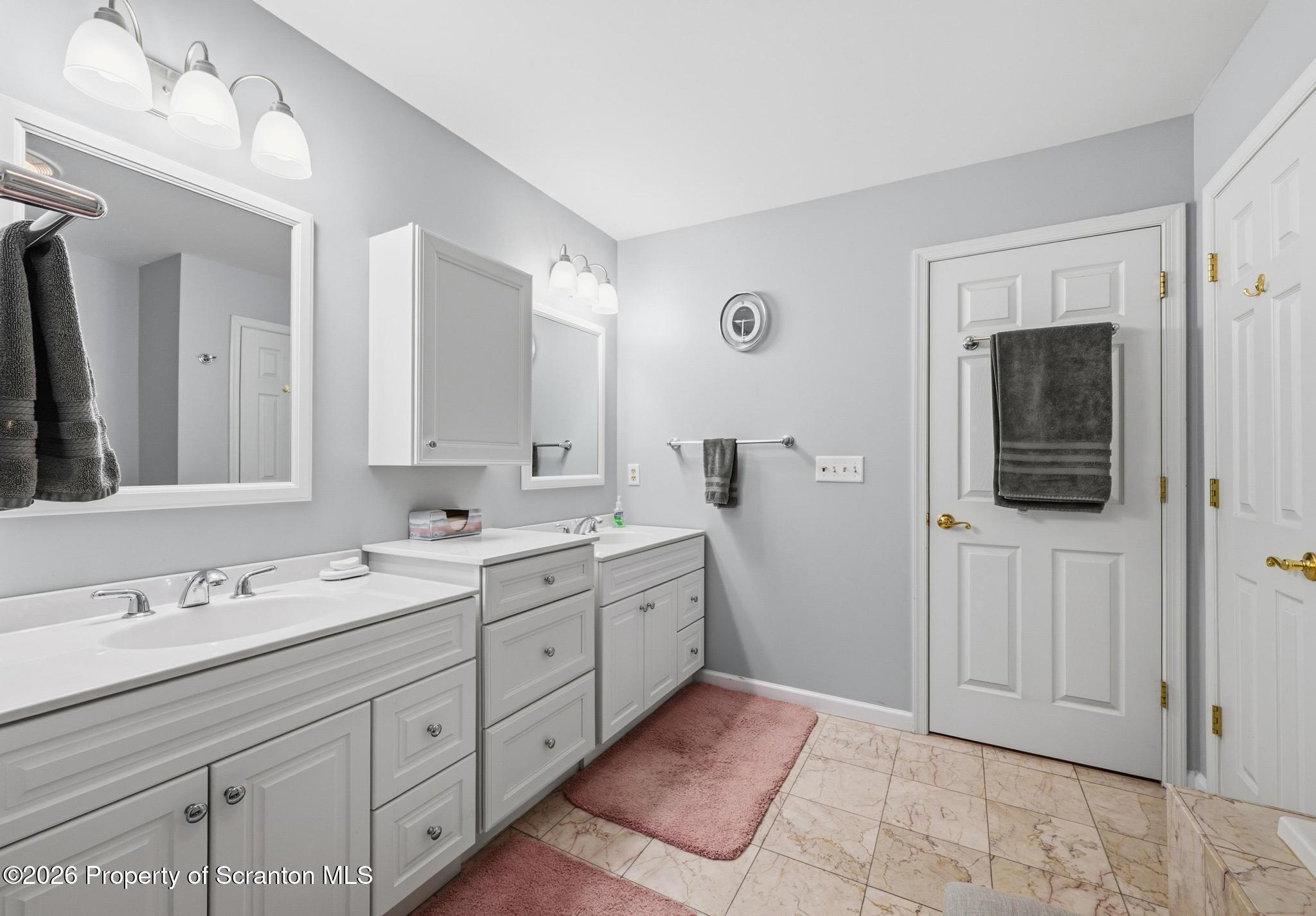101 Little Spike Way Scranton, PA 18504 - Photo 15 of 39 DSC_6632-2
