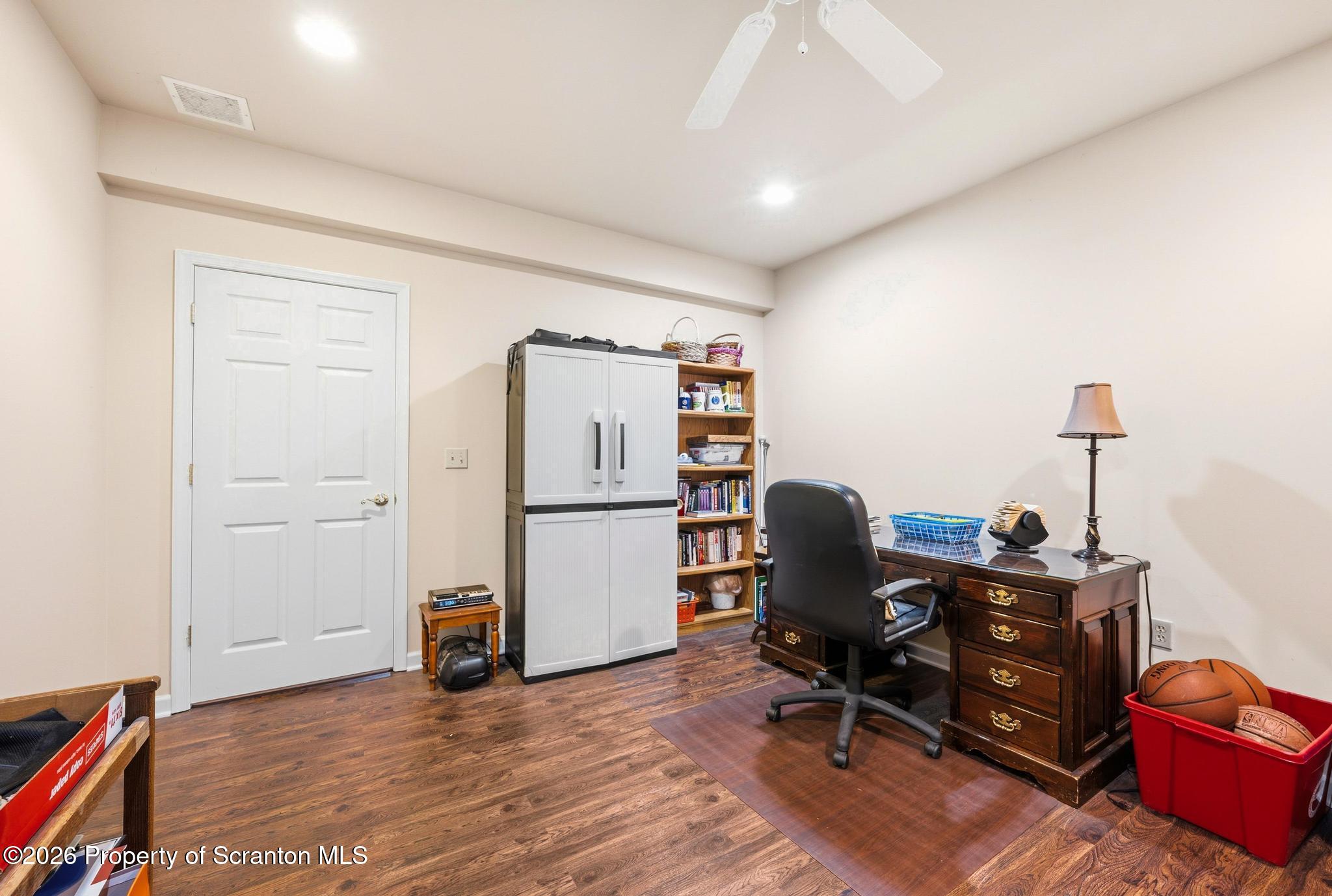 101 Little Spike Way Scranton, PA 18504 - Photo 23 of 39 DSC_6701-3