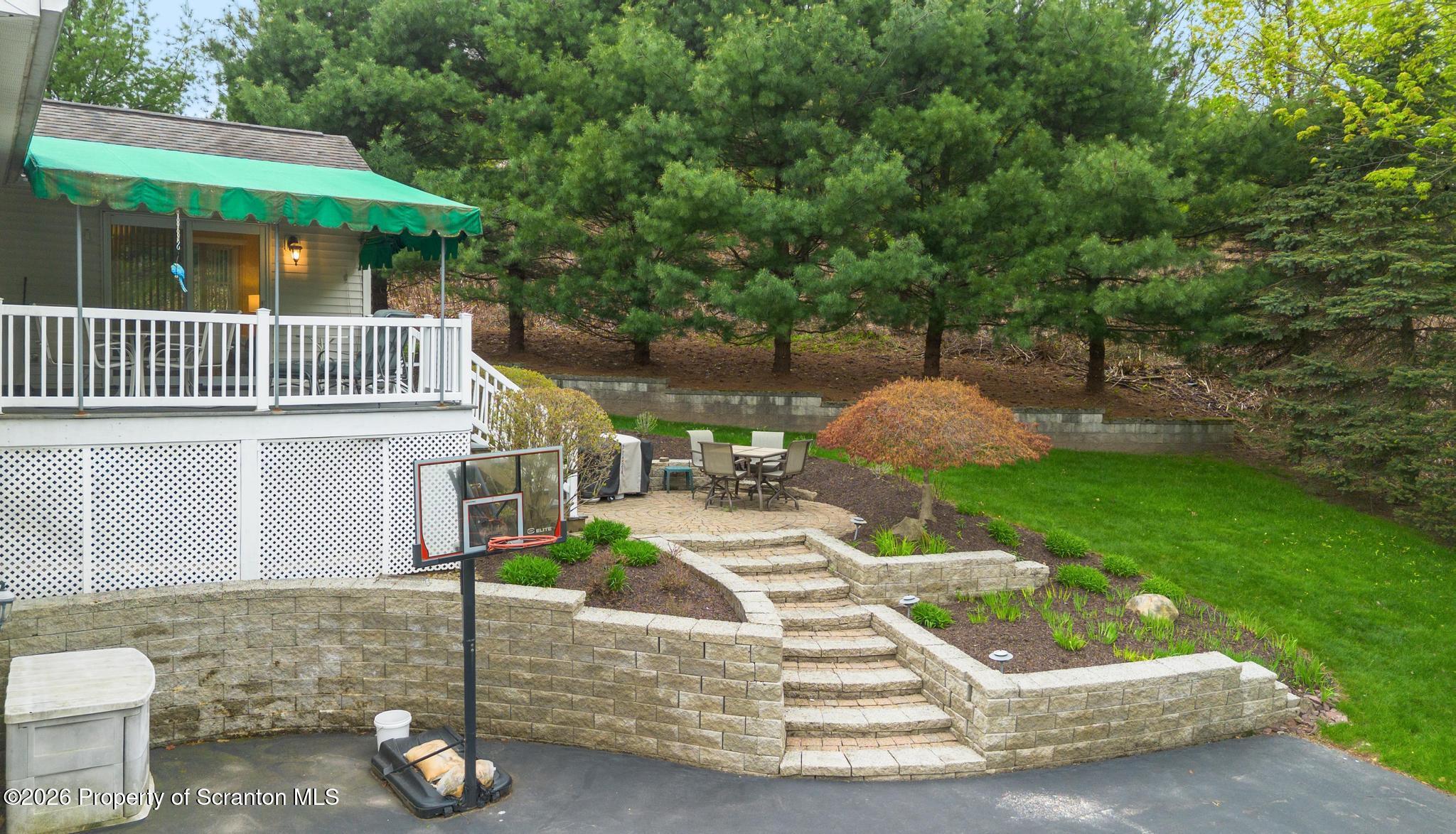 101 Little Spike Way Scranton, PA 18504 - Photo 32 of 39 DJI_0293-2
