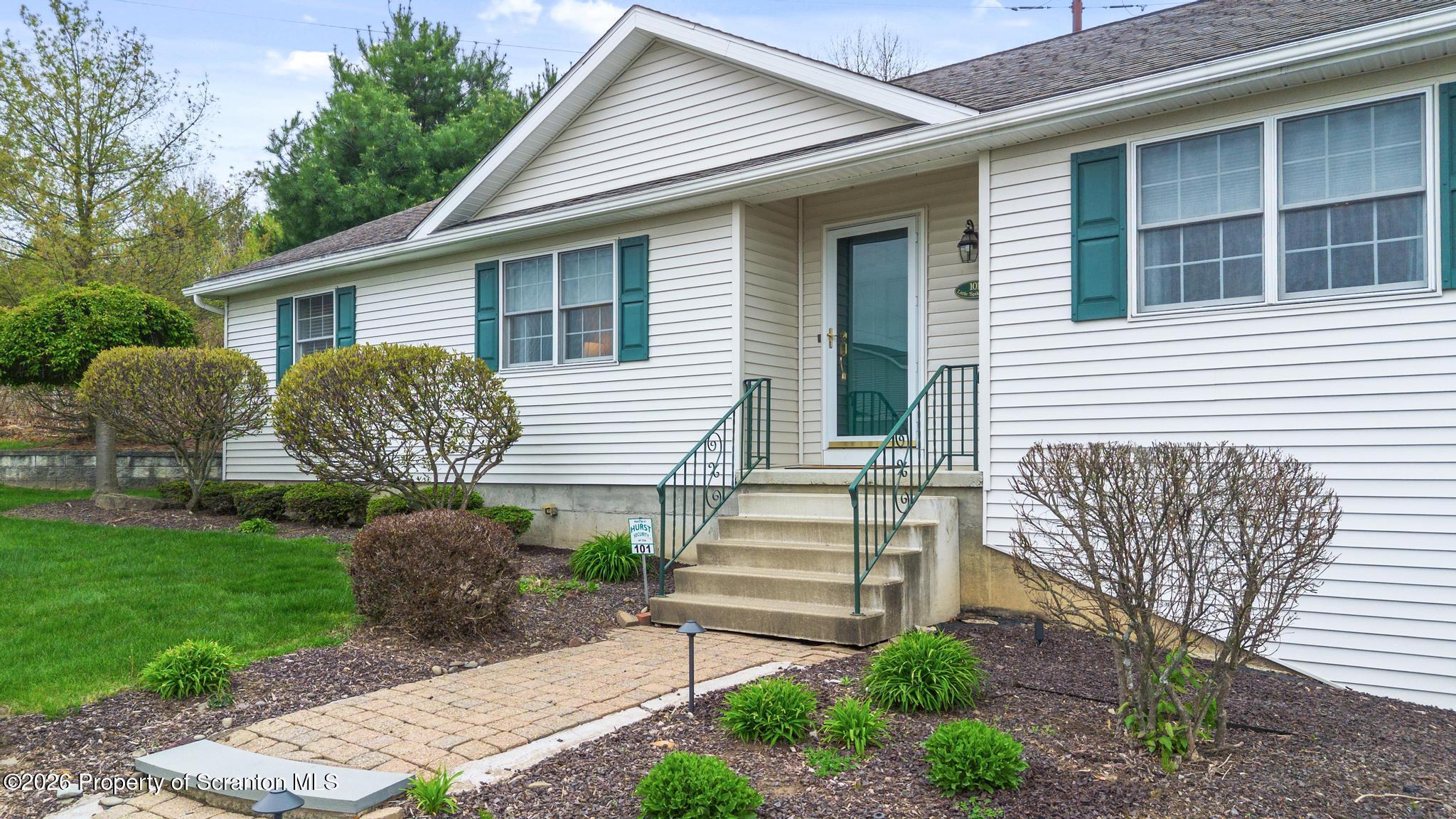 101 Little Spike Way Scranton, PA 18504 - Photo 35 of 39 DJI_0299-3
