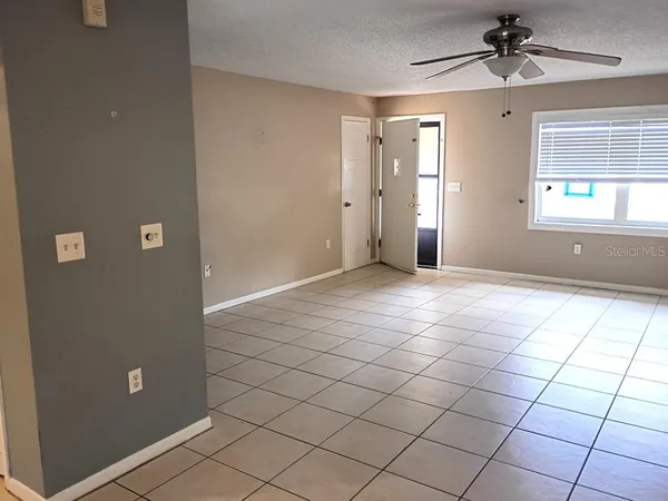 $257,500 | 1208 South Canal Boulevard, Sebring, FL 33870