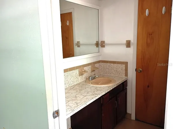 $257,500 | 1208 South Canal Boulevard, Sebring, FL 33870