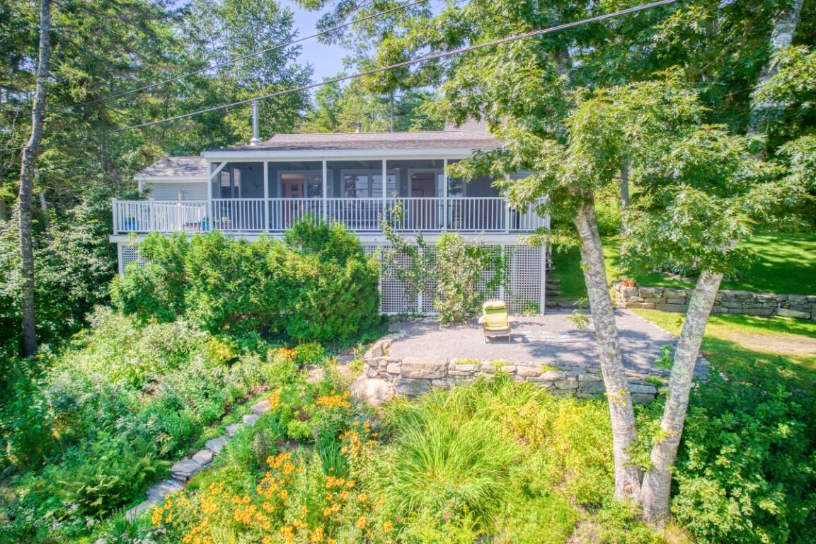 44 Lincoln Street Boothbay, ME 04544 - Photo 1 of 28 44LincolnSt-0410