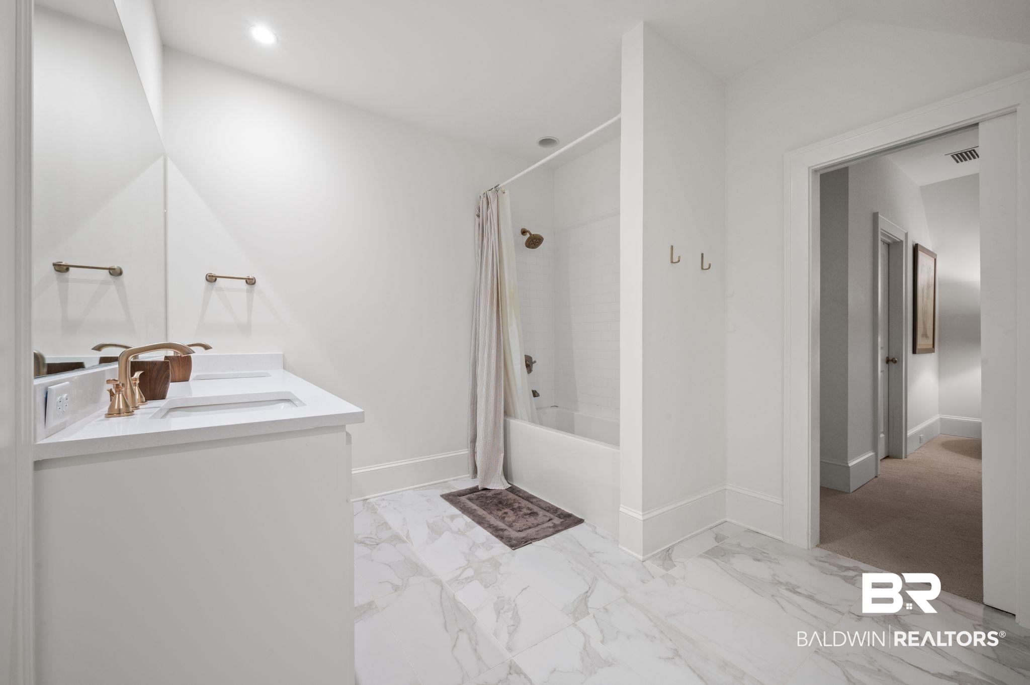 156 McGregor Avenue Mobile, AL 36608 - Photo 31 of 31 Bathroom