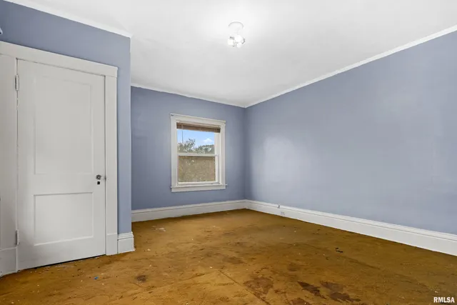 $130,000 | 1825 West Moss Avenue, Peoria, IL 61606