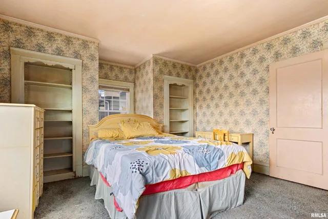 $130,000 | 1825 West Moss Avenue, Peoria, IL 61606