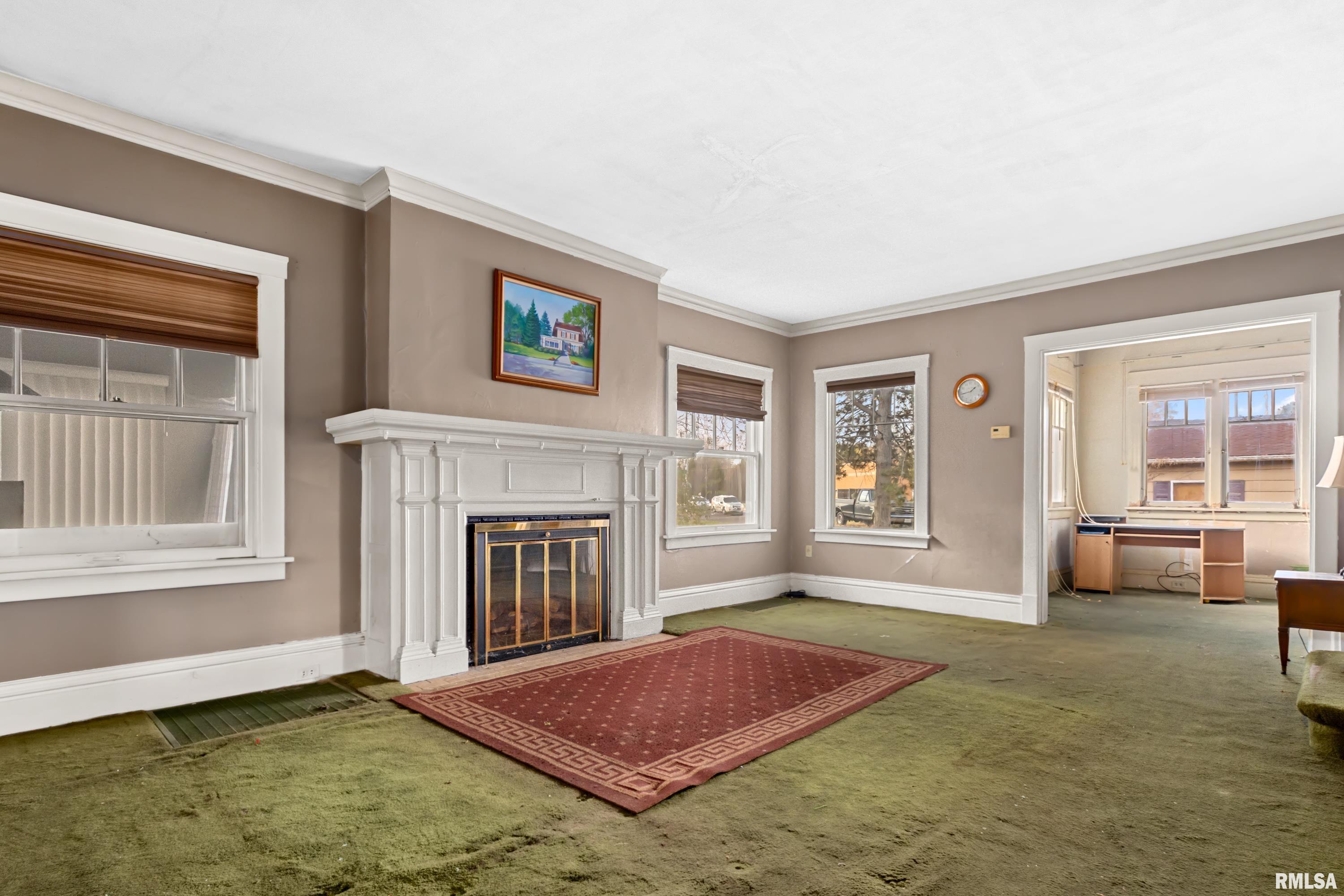 1825 West Moss Avenue Peoria, IL 61606 - Photo 5 of 62