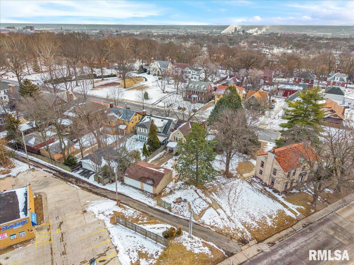 1825 West Moss Avenue Peoria, IL 61606 - Photo 57 of 62