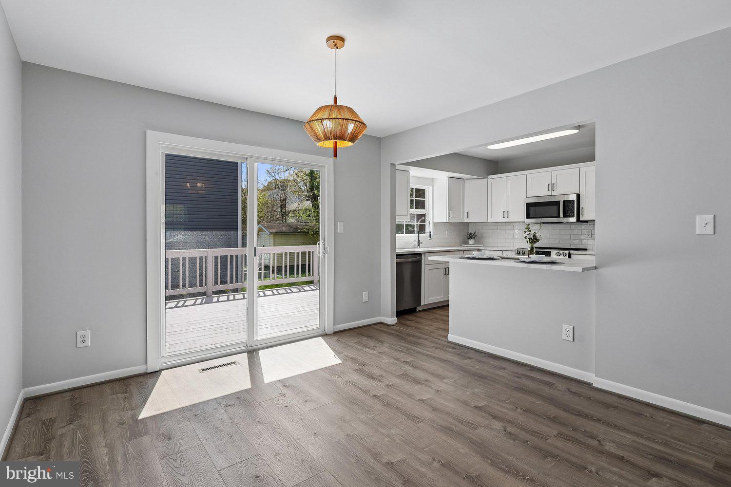 580 Park Road Severna Park, MD 21146 - Photo 8 of 36 Dining Room