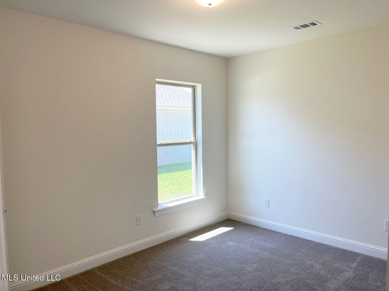 12111 Walker Road Ocean Springs, MS 39564 - Photo 13 of 20 Picture112 copy