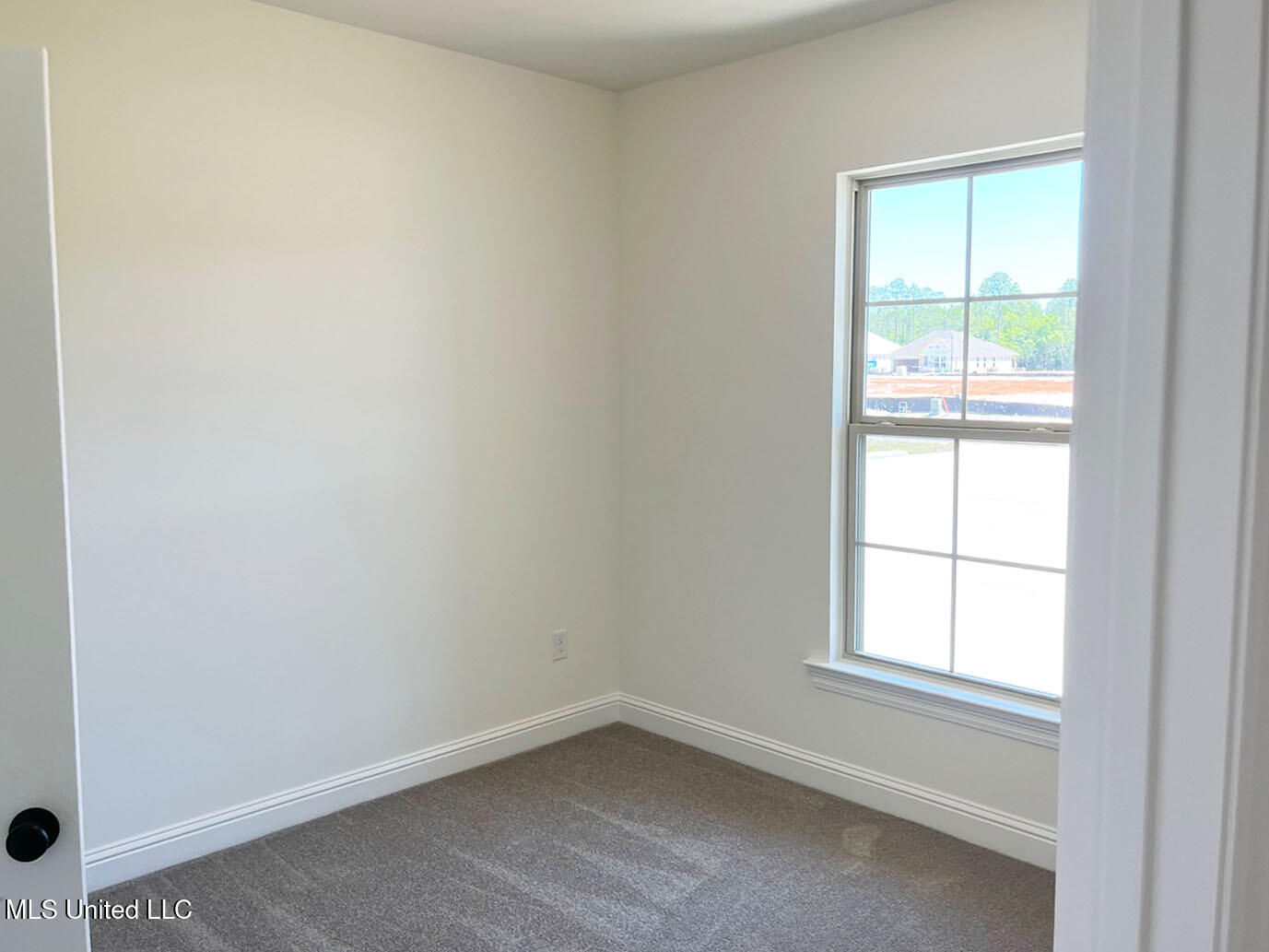 12111 Walker Road Ocean Springs, MS 39564 - Photo 14 of 20 Picture111 copy