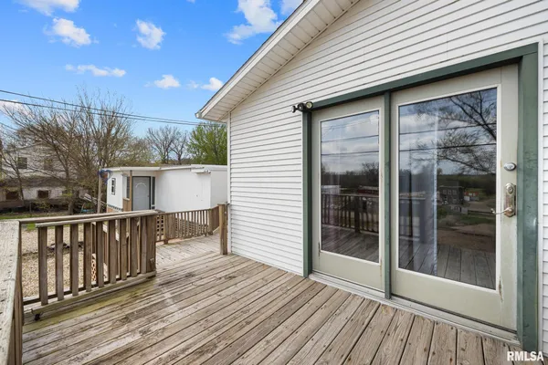 $120,000 | 105 North 1st Street, Sparland, IL 61565
