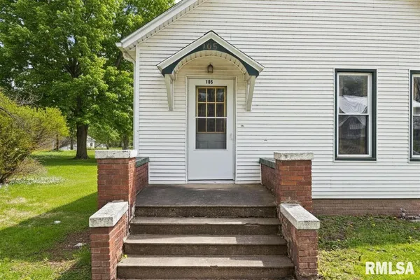 $120,000 | 105 North 1st Street, Sparland, IL 61565
