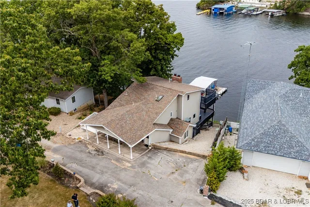 $899,000 | 4692 Lakehurst Circle, Osage Beach, MO 65065