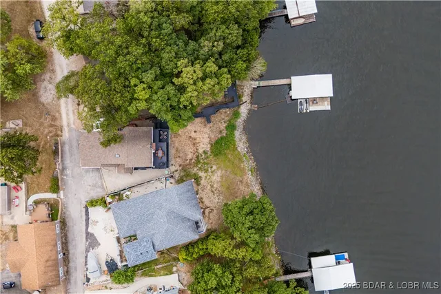 $899,000 | 4692 Lakehurst Circle, Osage Beach, MO 65065