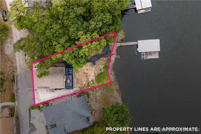 $899,000 | 4692 Lakehurst Circle, Osage Beach, MO 65065