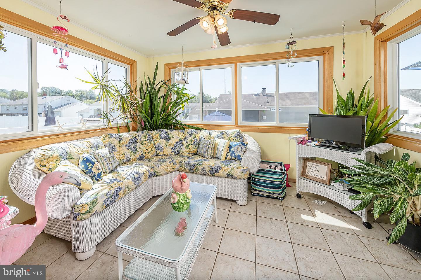 339 Peach Road Bellmawr, NJ 08031 - Photo 13 of 26 Florida Room off the dining room