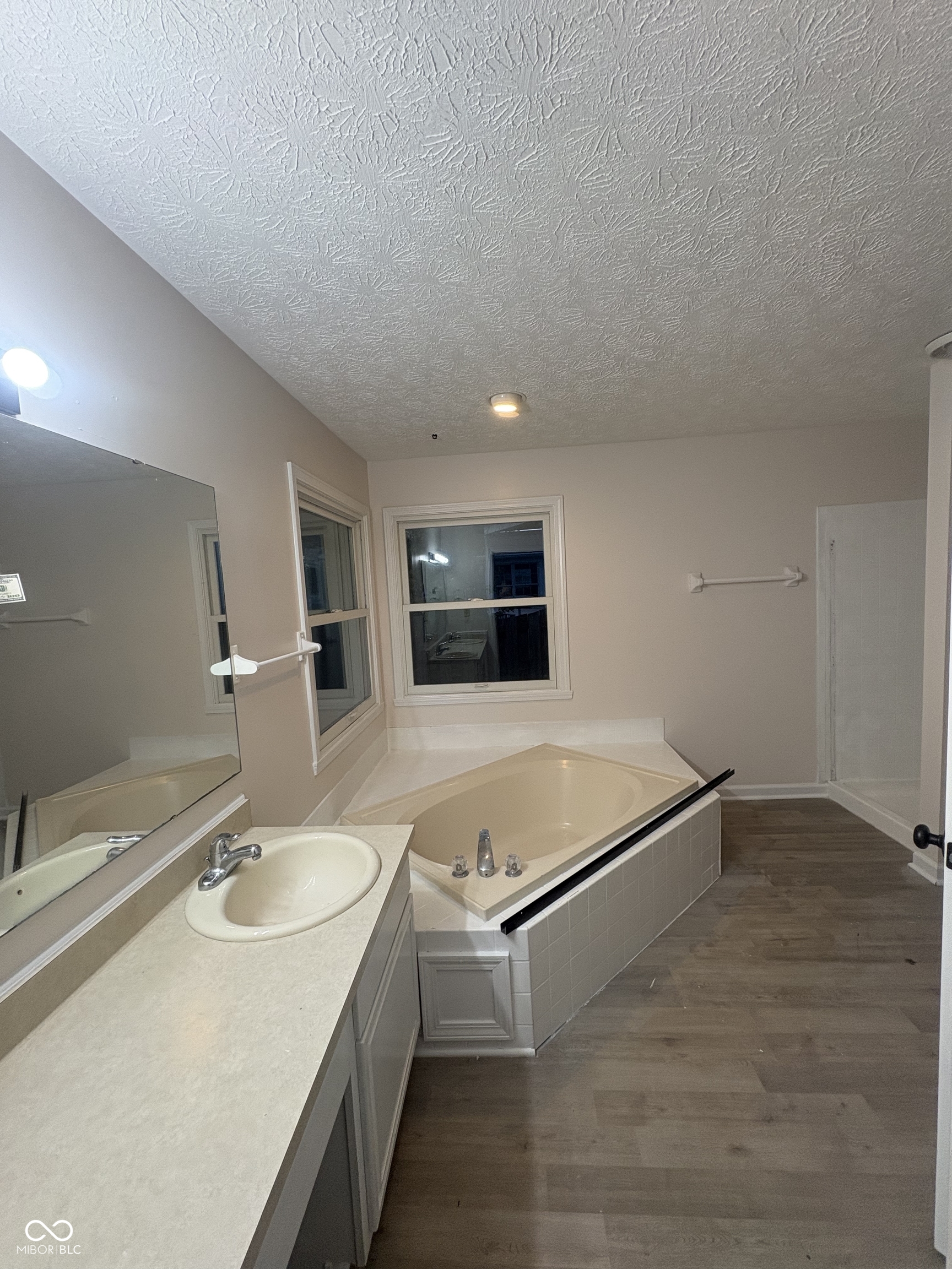 7630 Lippincott Way Indianapolis, IN 46268 - Photo 14 of 20