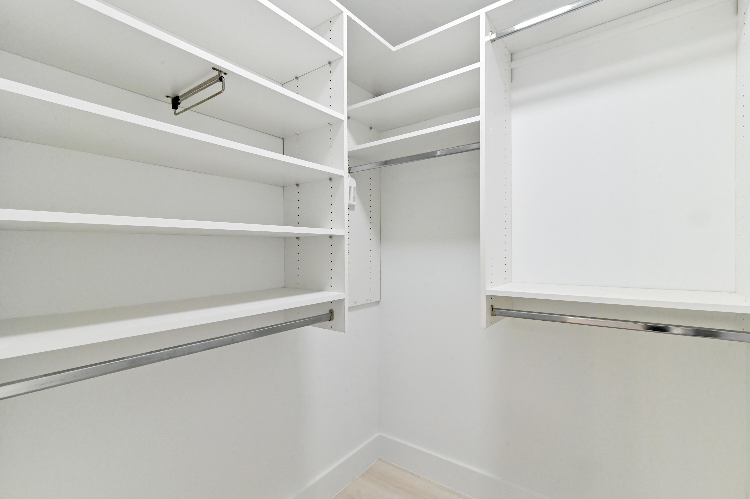 11294 Cloverleaf Circle Boca Raton, FL 33428 - Photo 20 of 81 a view of an empty walk in closet