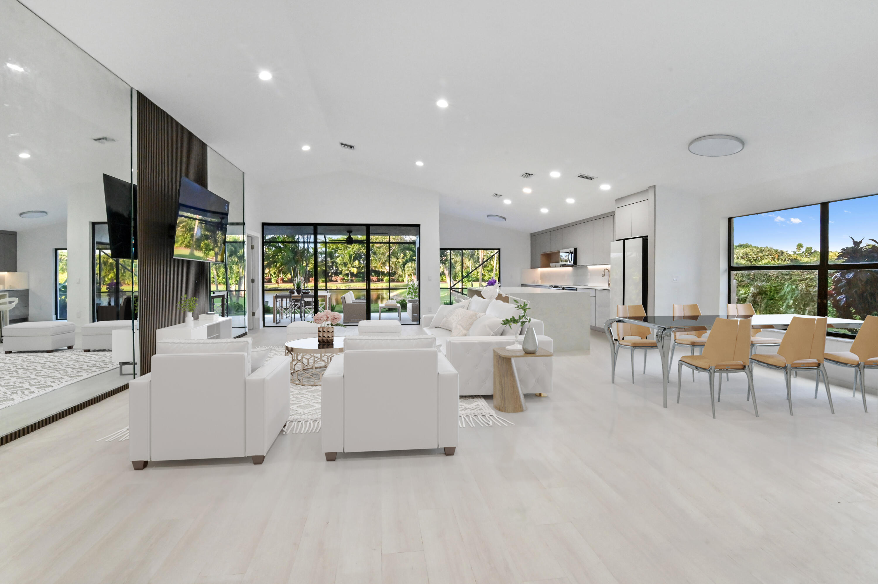 11294 Cloverleaf Circle Boca Raton, FL 33428 - Photo 5 of 81 Virtual Staging