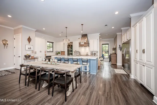 $729,900 | 2011 Ivy Court, Biloxi, MS 39532