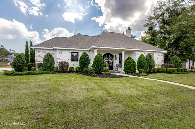 $729,900 | 2011 Ivy Court, Biloxi, MS 39532
