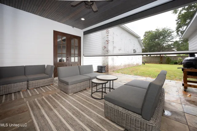 $729,900 | 2011 Ivy Court, Biloxi, MS 39532