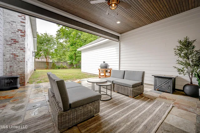 $729,900 | 2011 Ivy Court, Biloxi, MS 39532