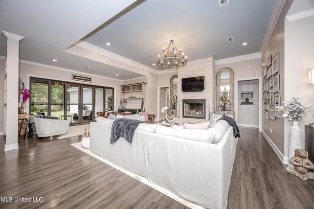 $729,900 | 2011 Ivy Court, Biloxi, MS 39532