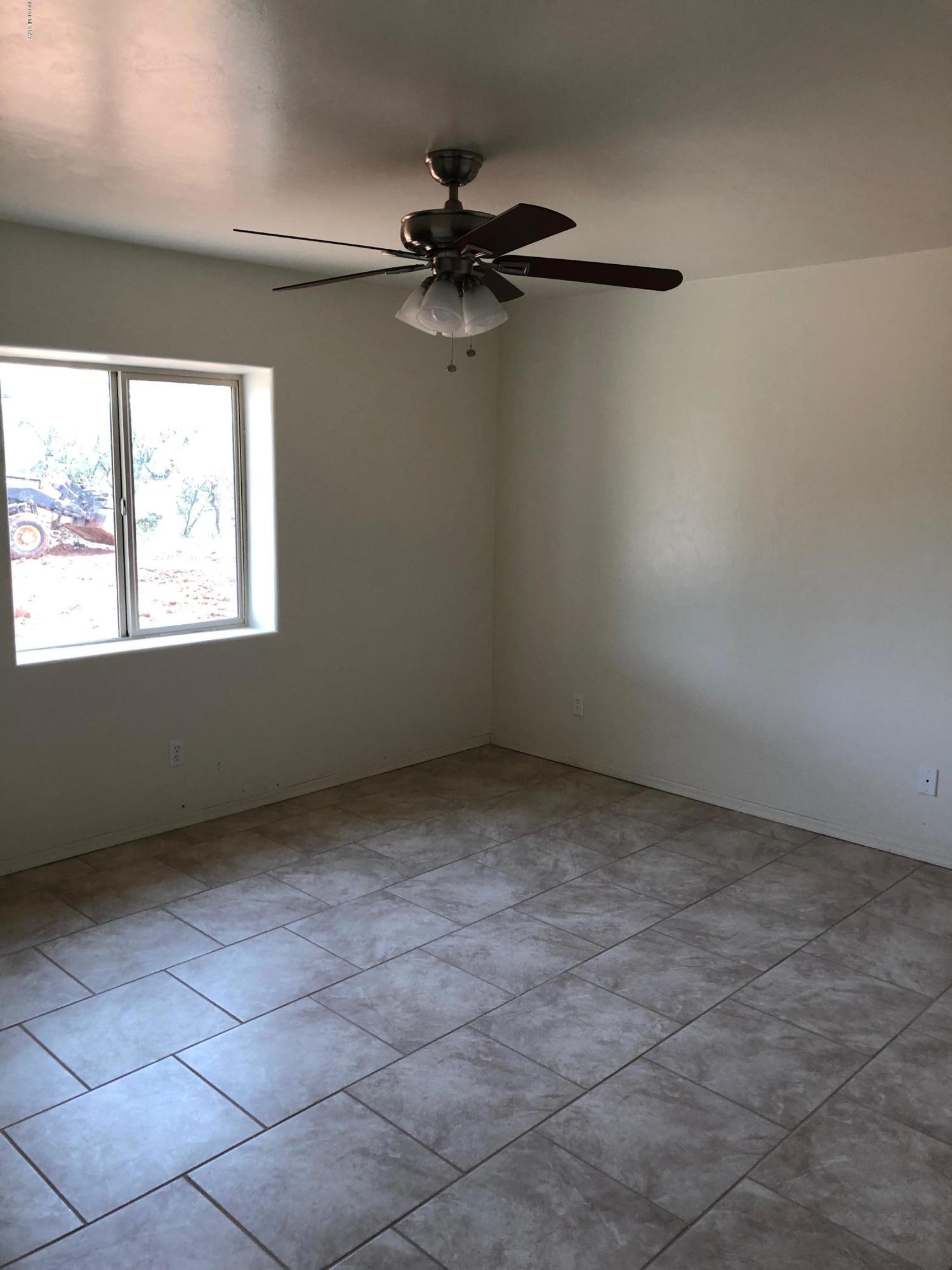 1423 Calle Monclova Rio Rico, AZ 85648 - Photo 10 of 17 Monclova master bedroom