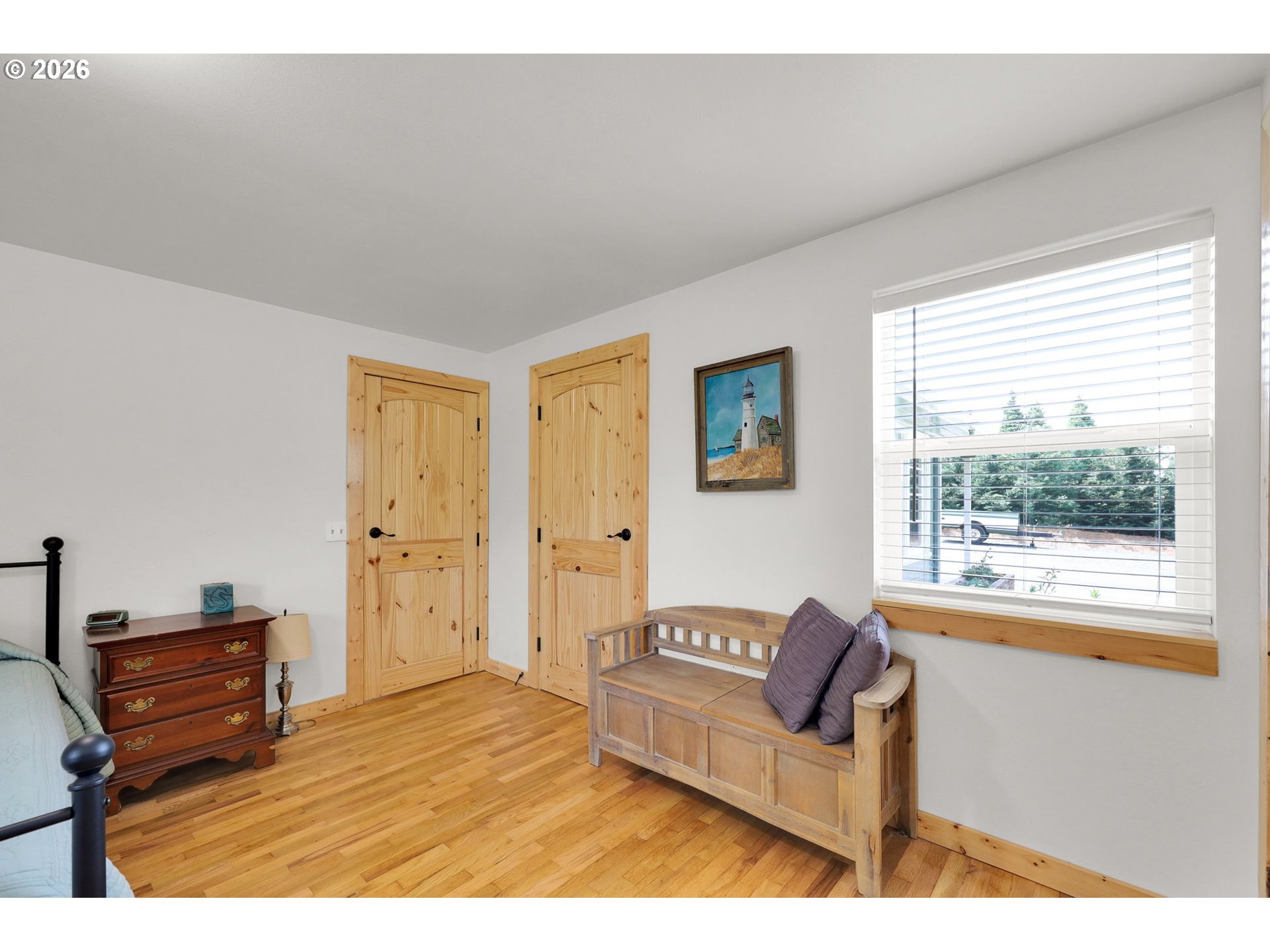 35478 Brabham Road Pleasant Hill, OR 97455 - Photo 18 of 48 a living room with furniture and a window