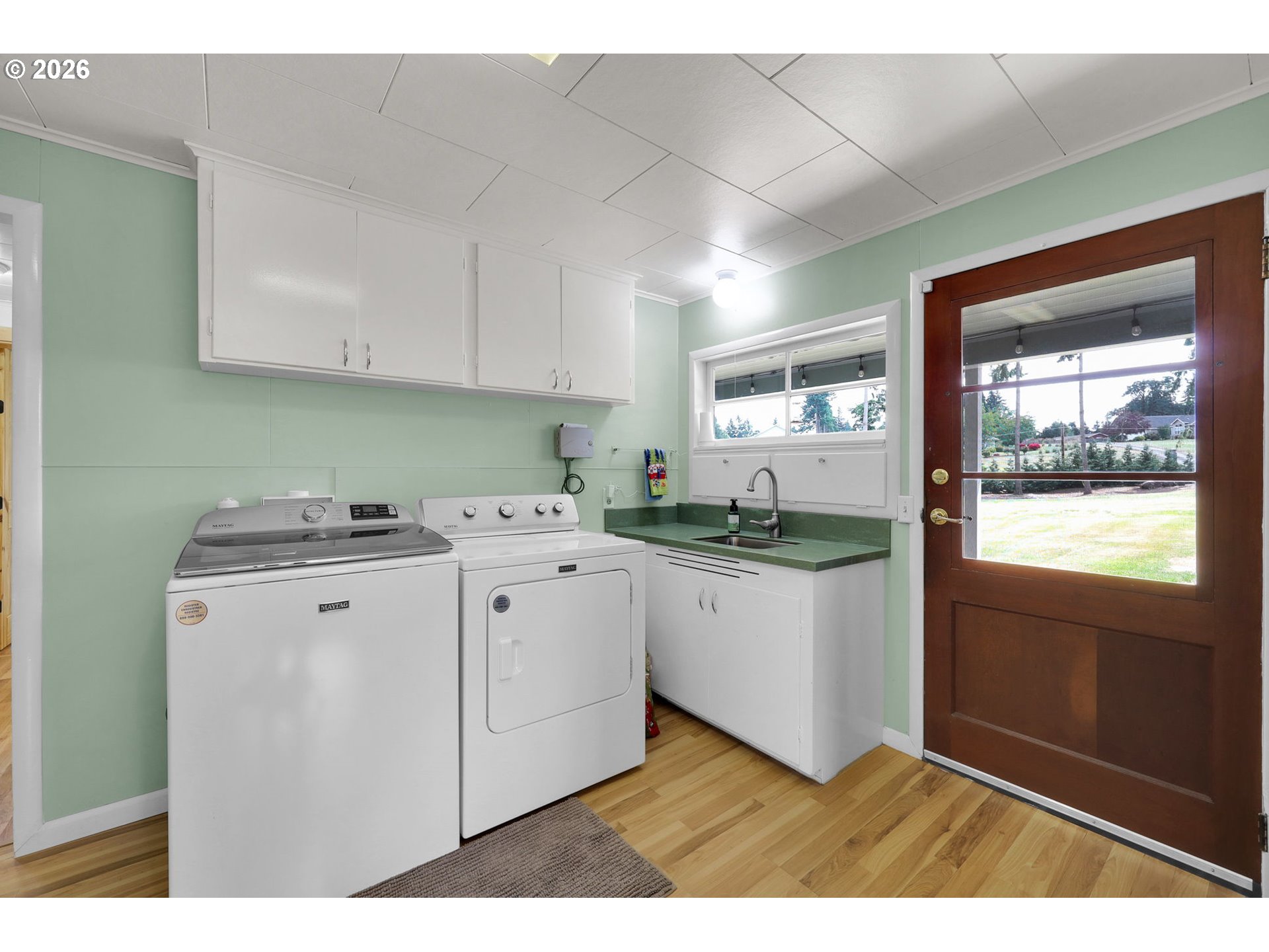 35478 Brabham Road Pleasant Hill, OR 97455 - Photo 26 of 48 a kitchen with sink and cabinets