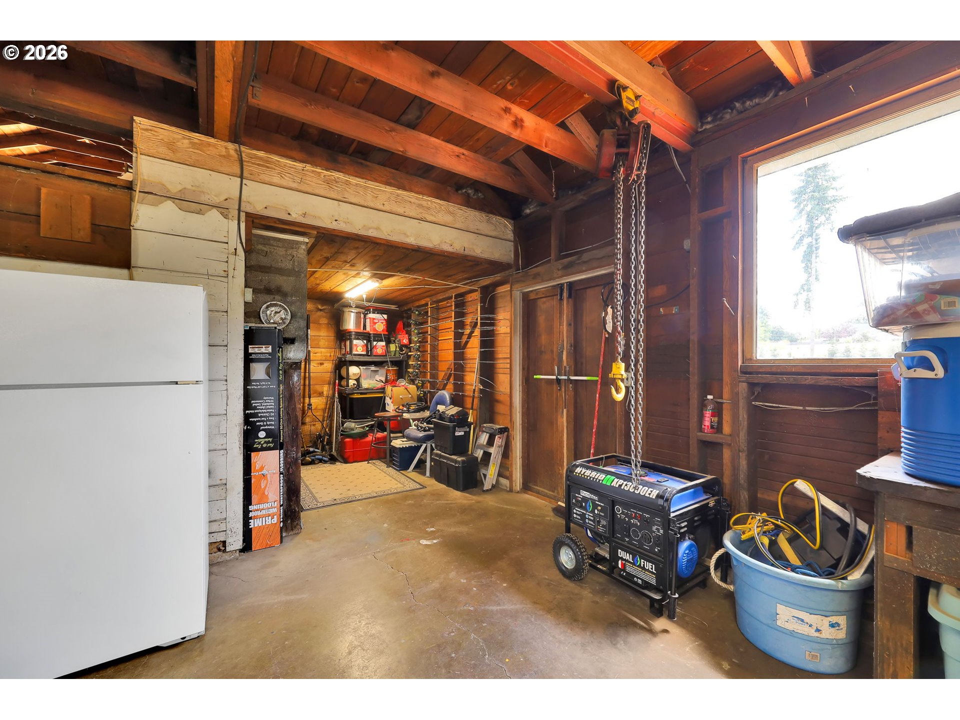 35478 Brabham Road Pleasant Hill, OR 97455 - Photo 38 of 48 a view of a room with gym equipment