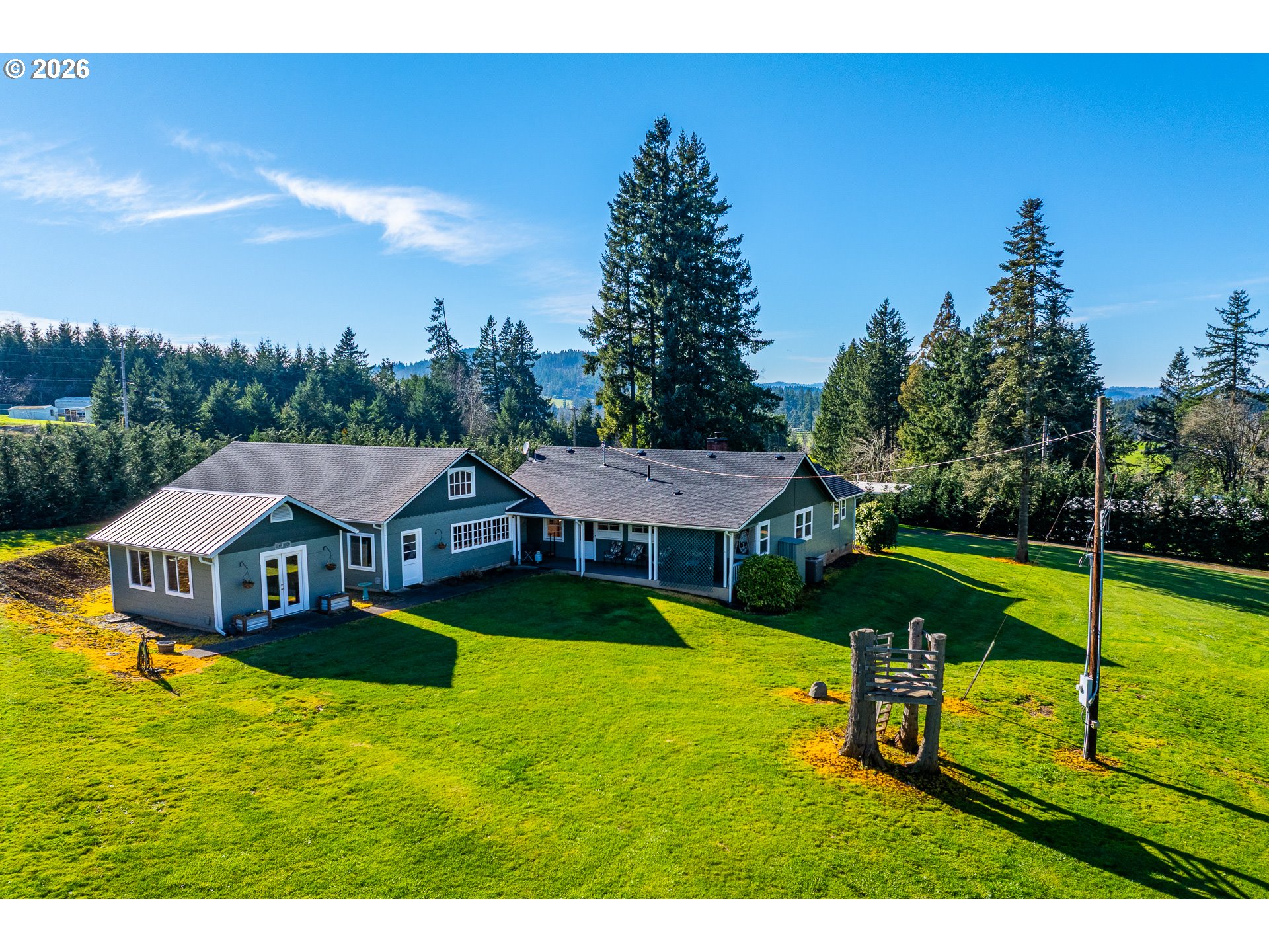 35478 Brabham Road Pleasant Hill, OR 97455 - Photo 43 of 48 a view of a house with swimming pool yard and patio