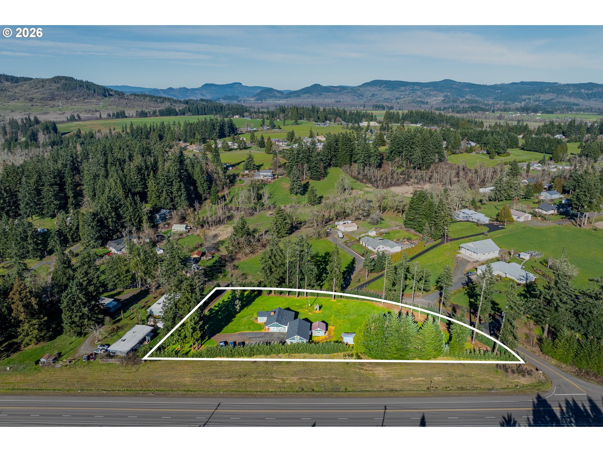 35478 Brabham Road Pleasant Hill, OR 97455 - Photo 47 of 48 a view of a city