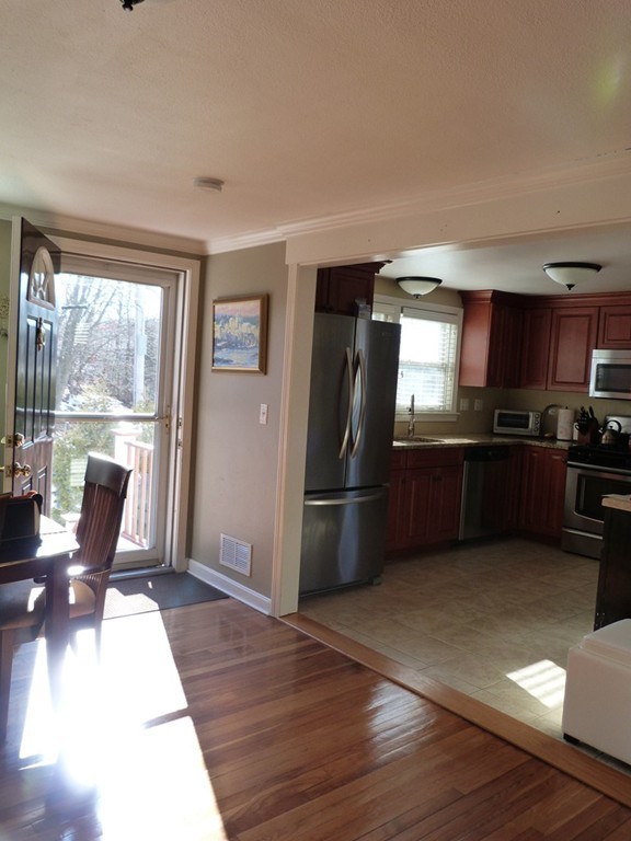 10 Linden Road Boston, MA 02132 - Photo 10 of 30 Gallery Image 10