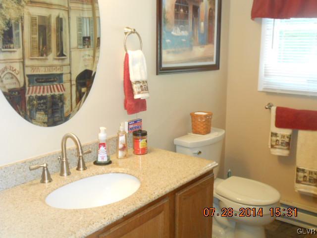 185 Sawmill Road Lehighton, PA 18235 - Photo 5 of 18 Gallery Image 5
