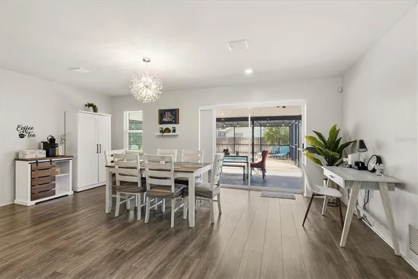 $459,000 | 3310 Siesta Drive, Venice, FL 34293