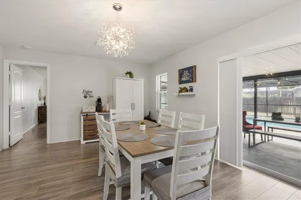 $459,000 | 3310 Siesta Drive, Venice, FL 34293