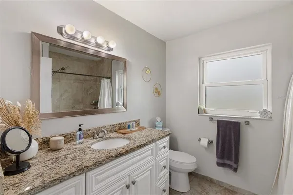 $459,000 | 3310 Siesta Drive, Venice, FL 34293