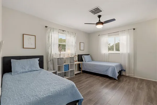 $459,000 | 3310 Siesta Drive, Venice, FL 34293