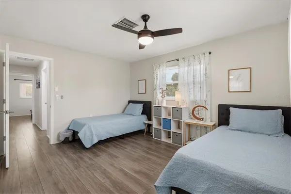 $459,000 | 3310 Siesta Drive, Venice, FL 34293