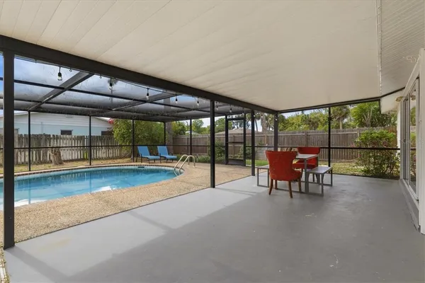 $459,000 | 3310 Siesta Drive, Venice, FL 34293