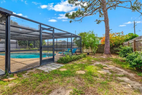 $459,000 | 3310 Siesta Drive, Venice, FL 34293