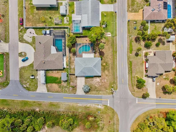 $459,000 | 3310 Siesta Drive, Venice, FL 34293